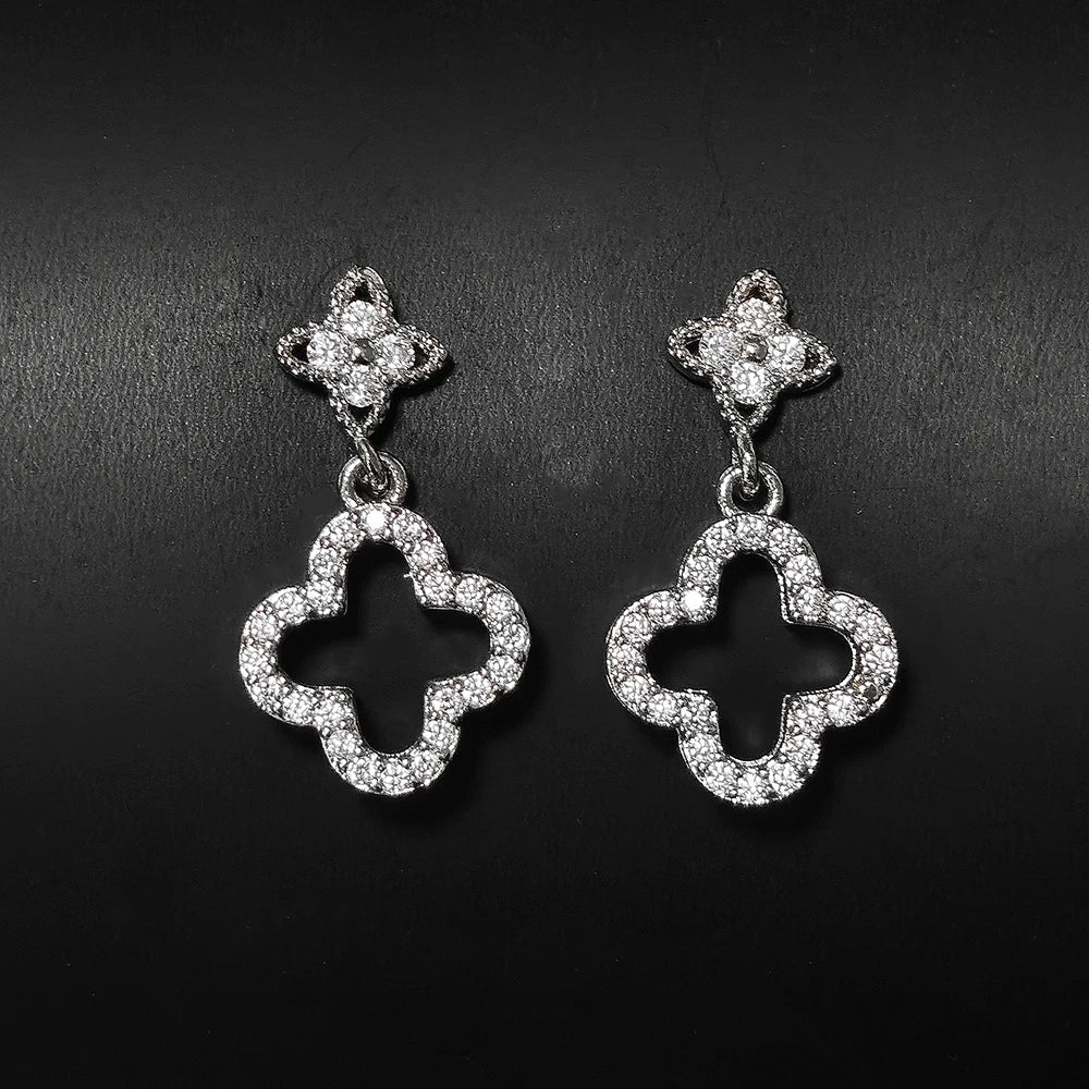 Elegant Clover Earrings